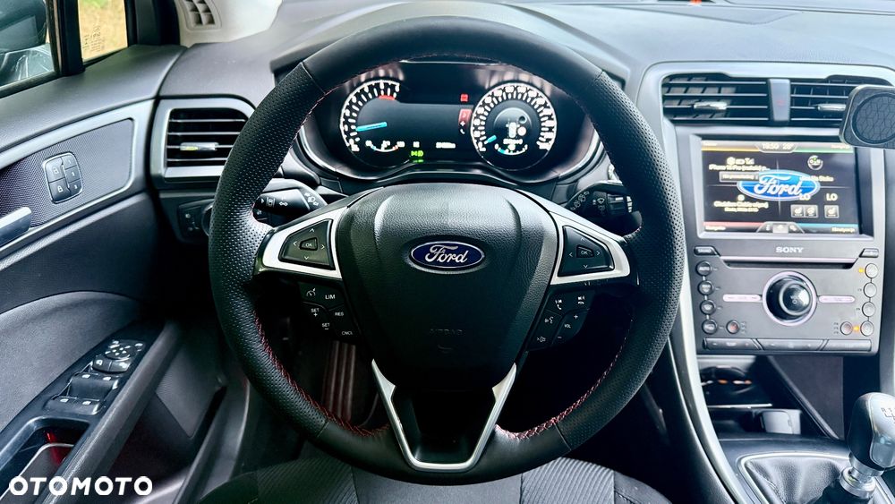 Ford Mondeo 2.0 TDCi Titanium - 17