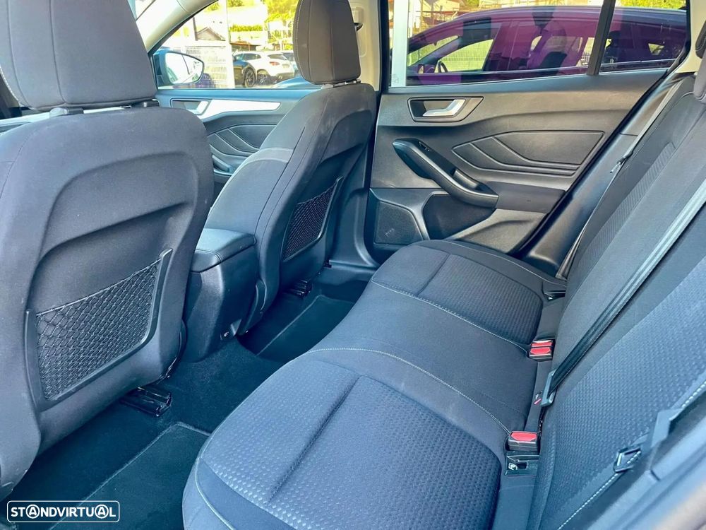 Ford Focus SW 1.0 EcoBoost S&S ACTIVE STYLE - 11