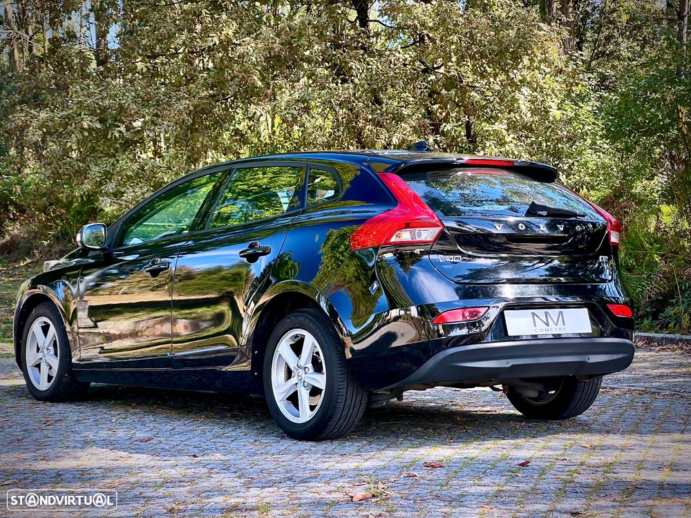 Volvo V40 2.0 D2 Momentum - 7