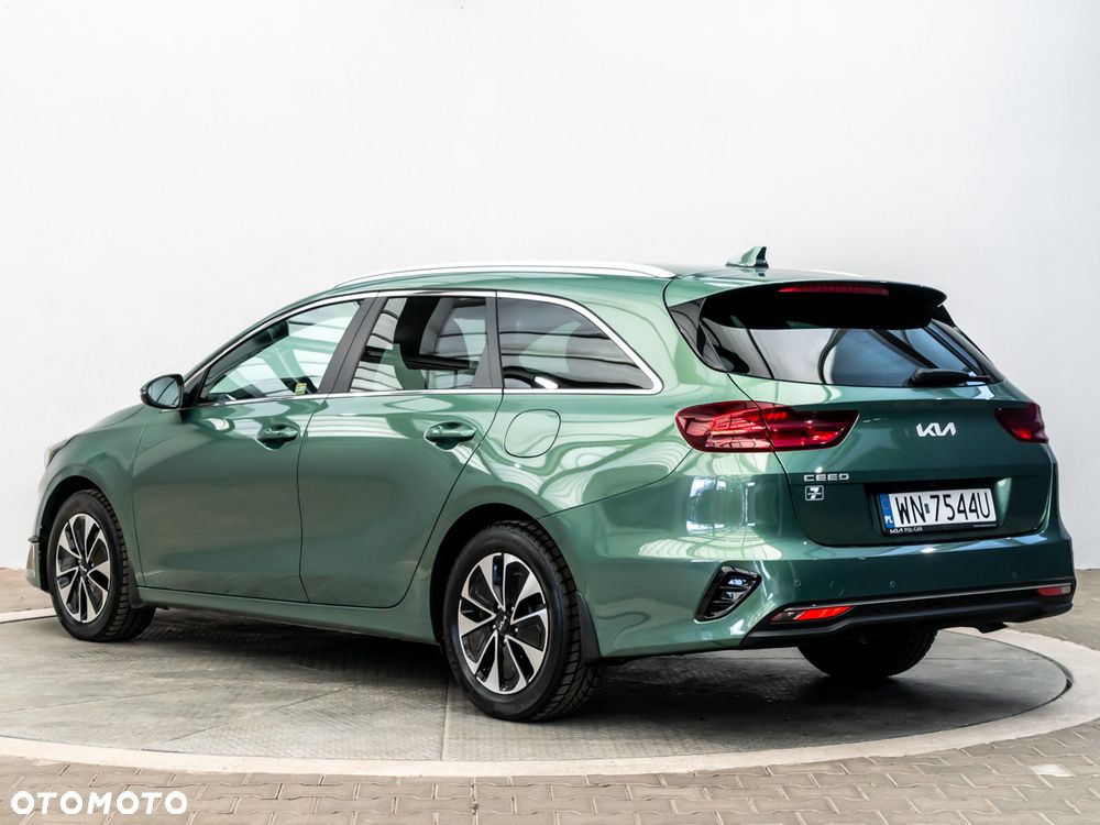 Kia Ceed 1.5 T-GDI Tribute DCT - 4