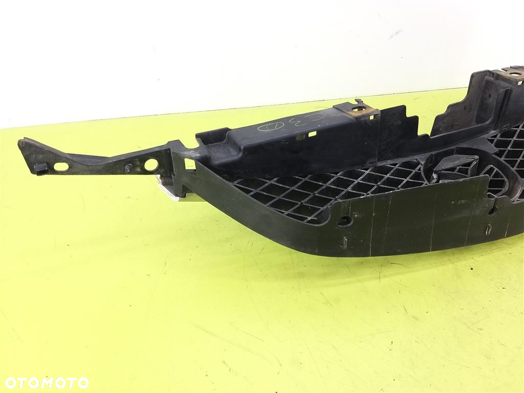 Atrapa Grill Mazda Premacy I 1999-2001 PRZED LIFT C10050712 ORYGINAŁ - 4