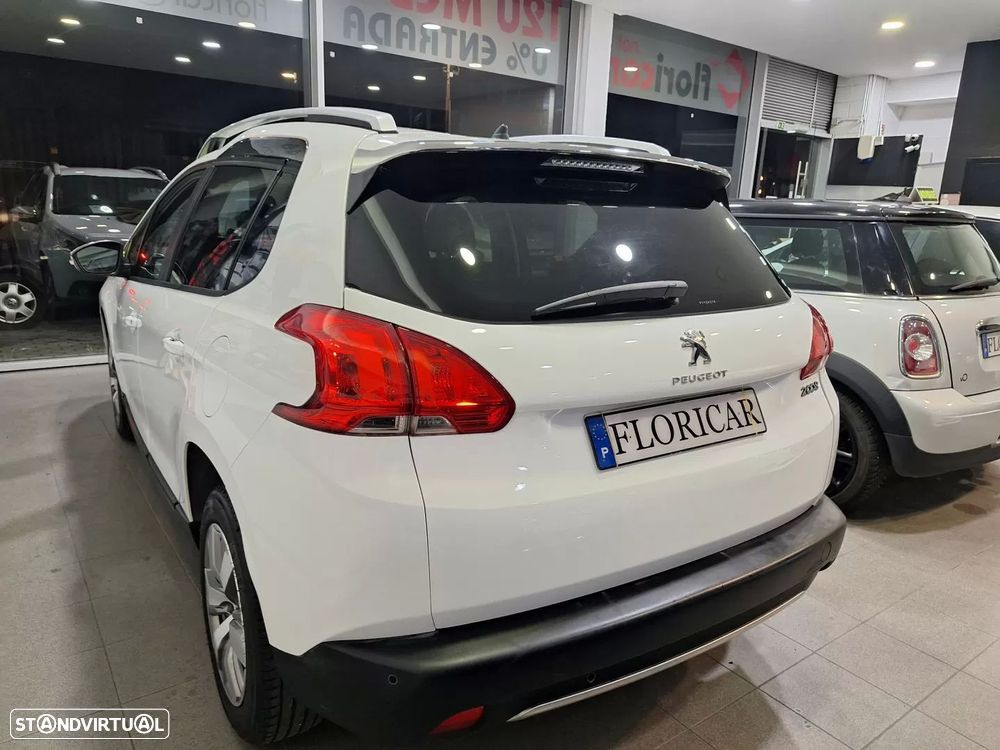 Peugeot 2008 82 VTI Allure - 25