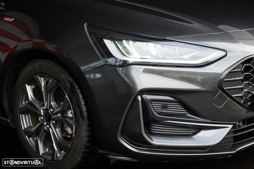 Ford Focus SW 1.0 EcoBoost ST-Line - 11