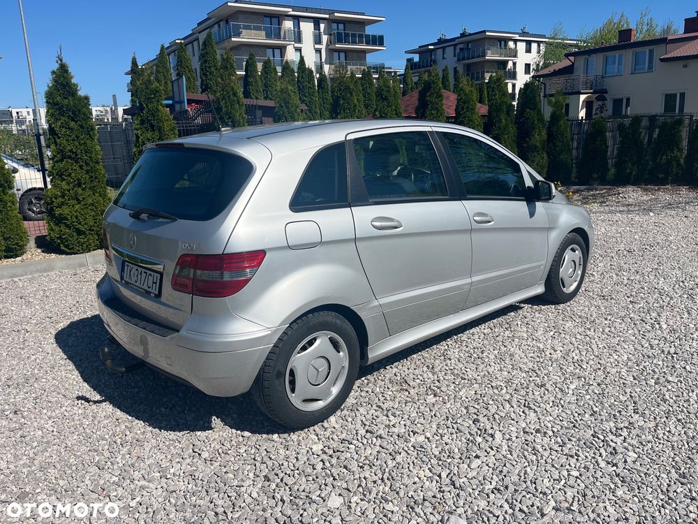 Mercedes-Benz Klasa B 180 CDI - 10