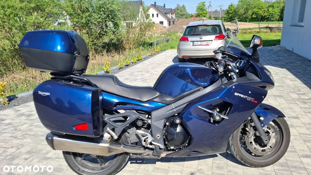 Triumph Sprint - 4
