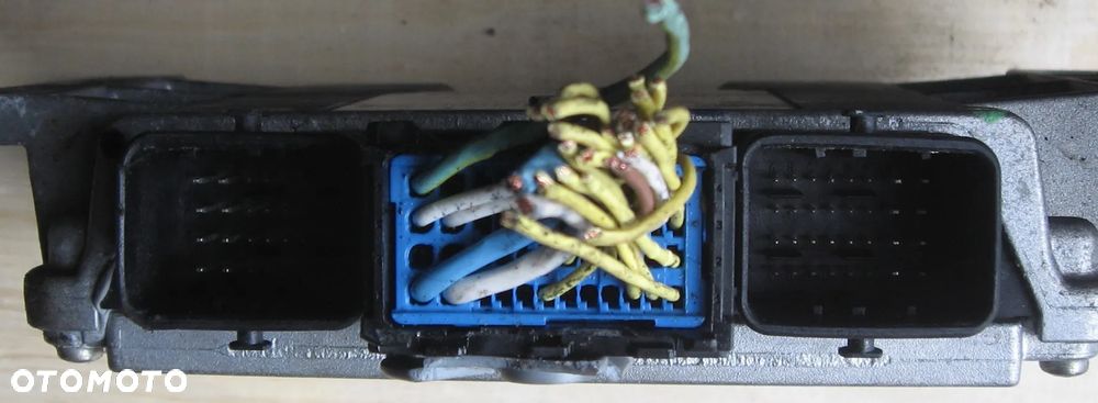 CITROEN C5 2.0 16V sterownik silnika 9650030480 - 2