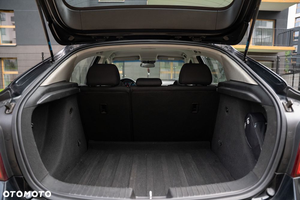 Chevrolet Cruze - 25