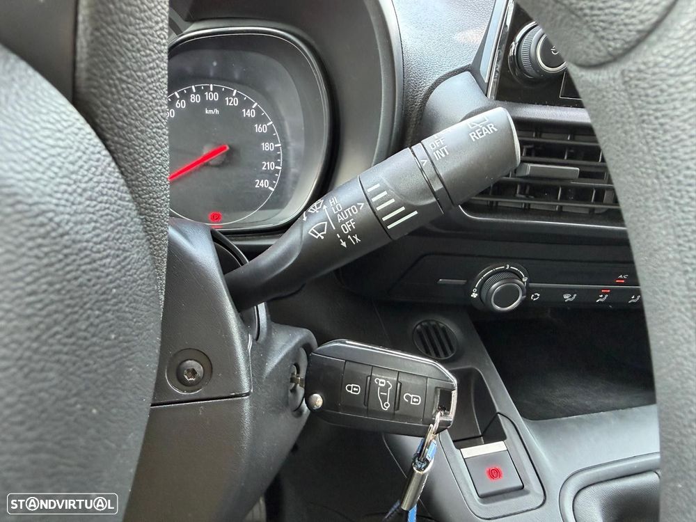 Opel Combo15CDTiXLEdition - 20