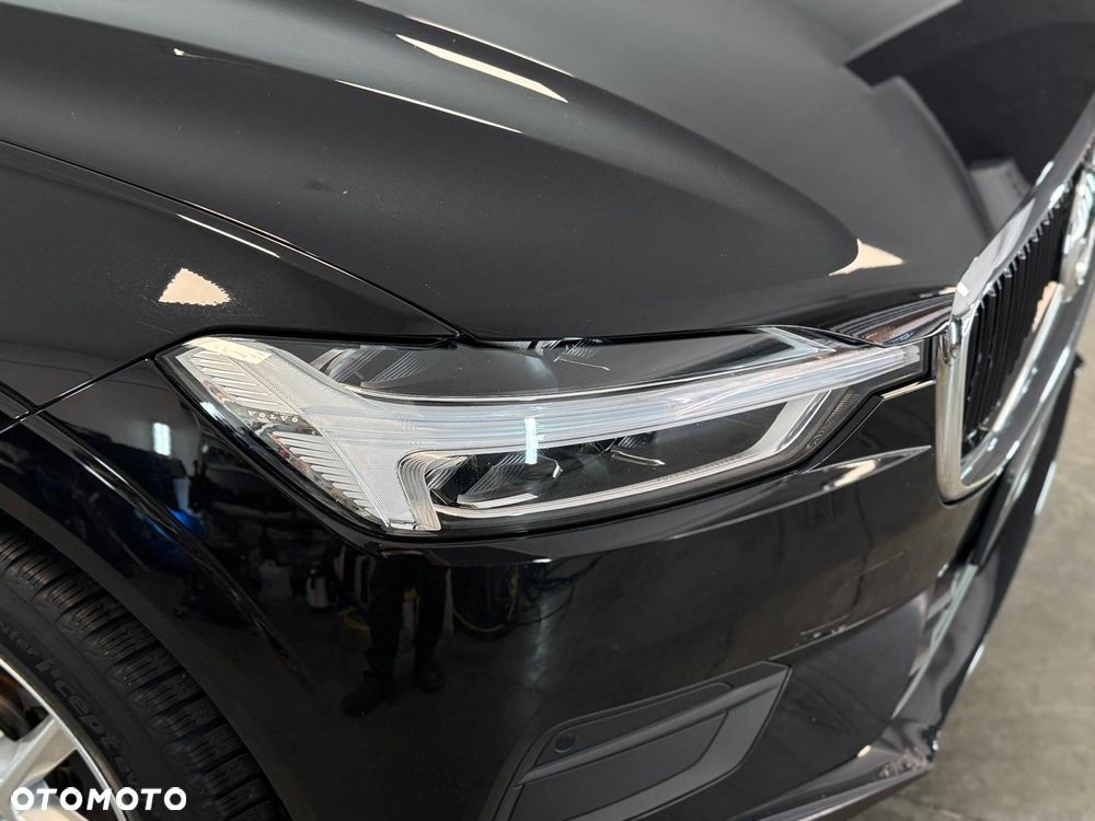 Volvo XC 60 D4 Momentum Pro - 14
