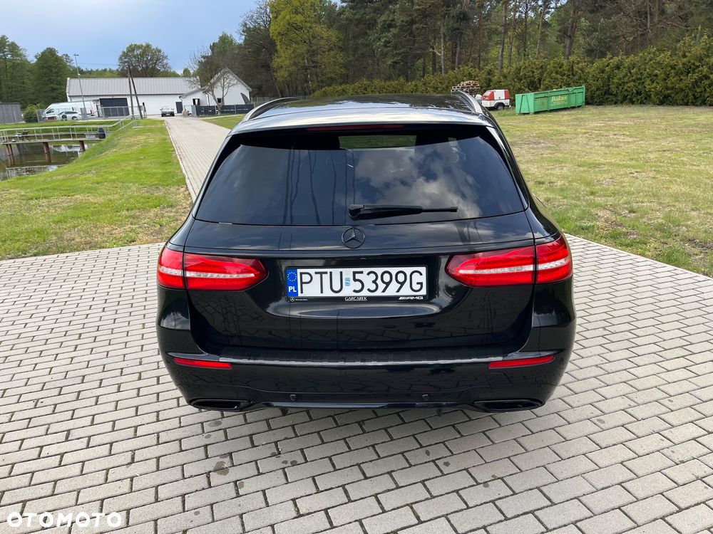 Mercedes-Benz Klasa E 220 d 9G-TRONIC - 5