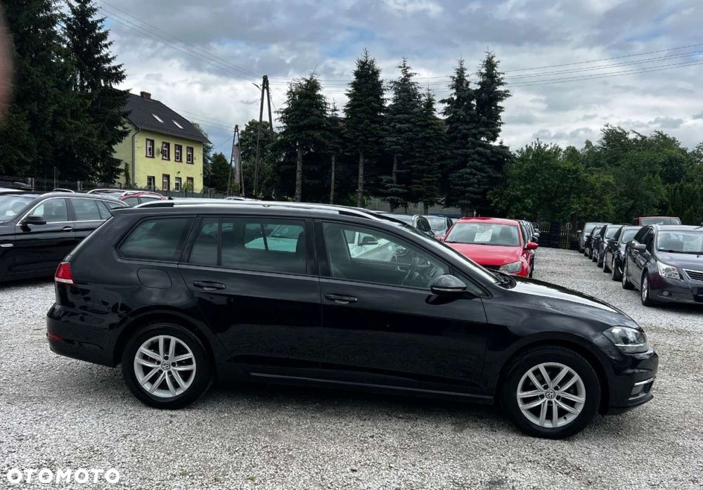 Volkswagen Golf - 4