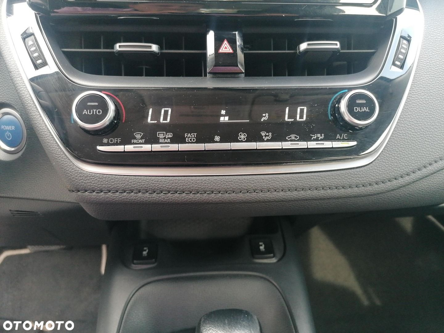 Toyota Corolla - 18