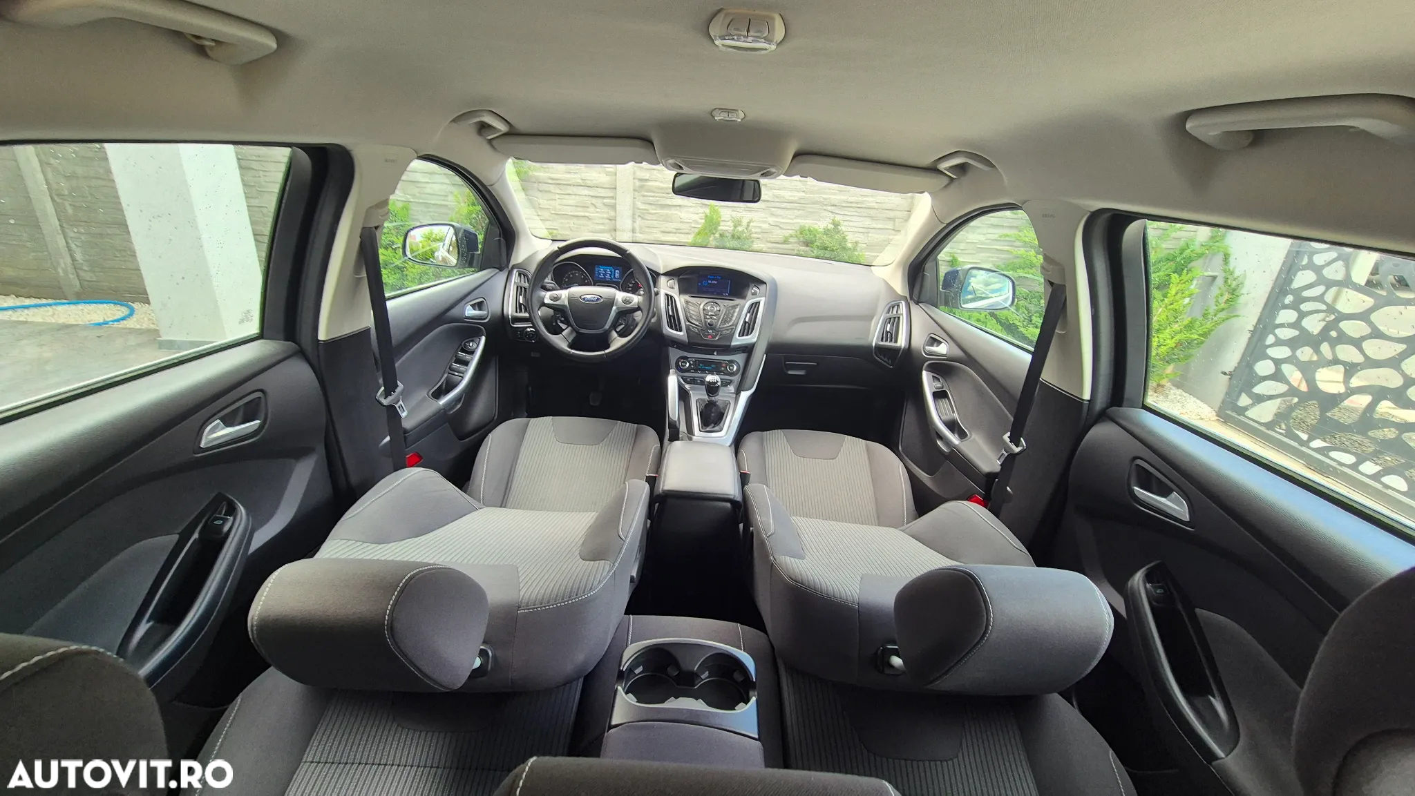 Ford Focus Turnier 1.6 Ti-VCT Titanium - 13