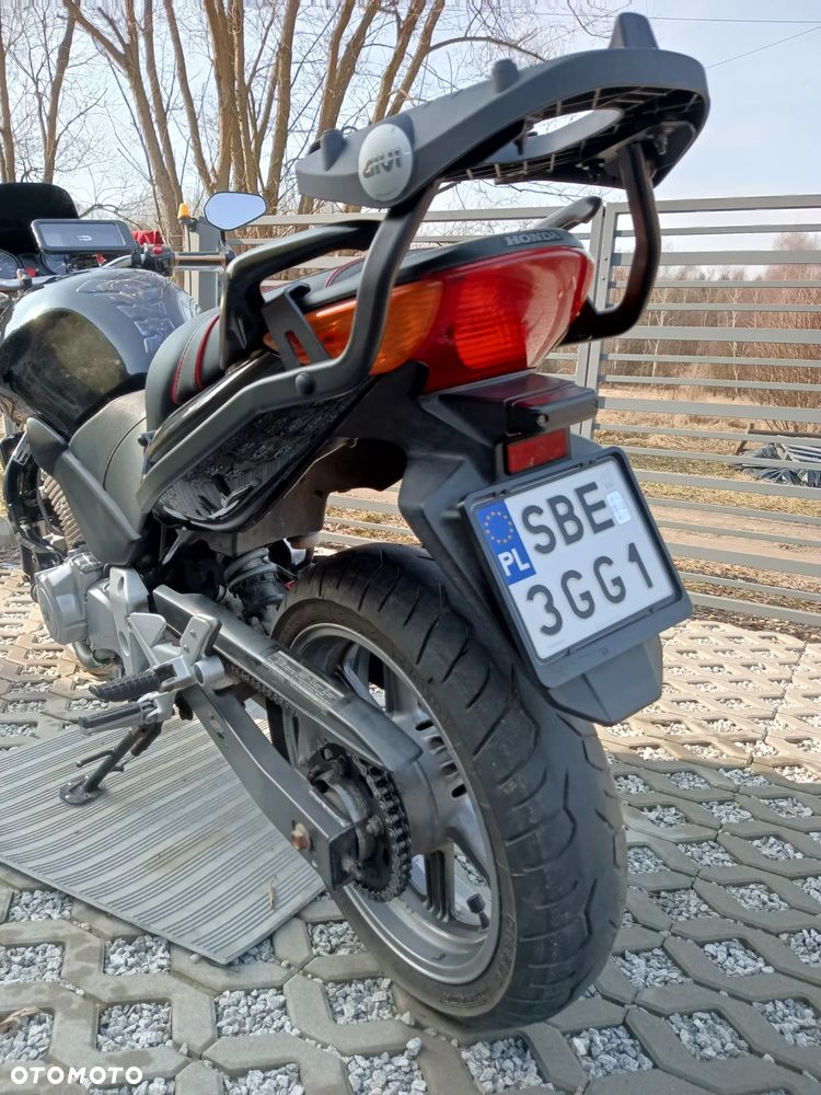 Honda CBF - 12