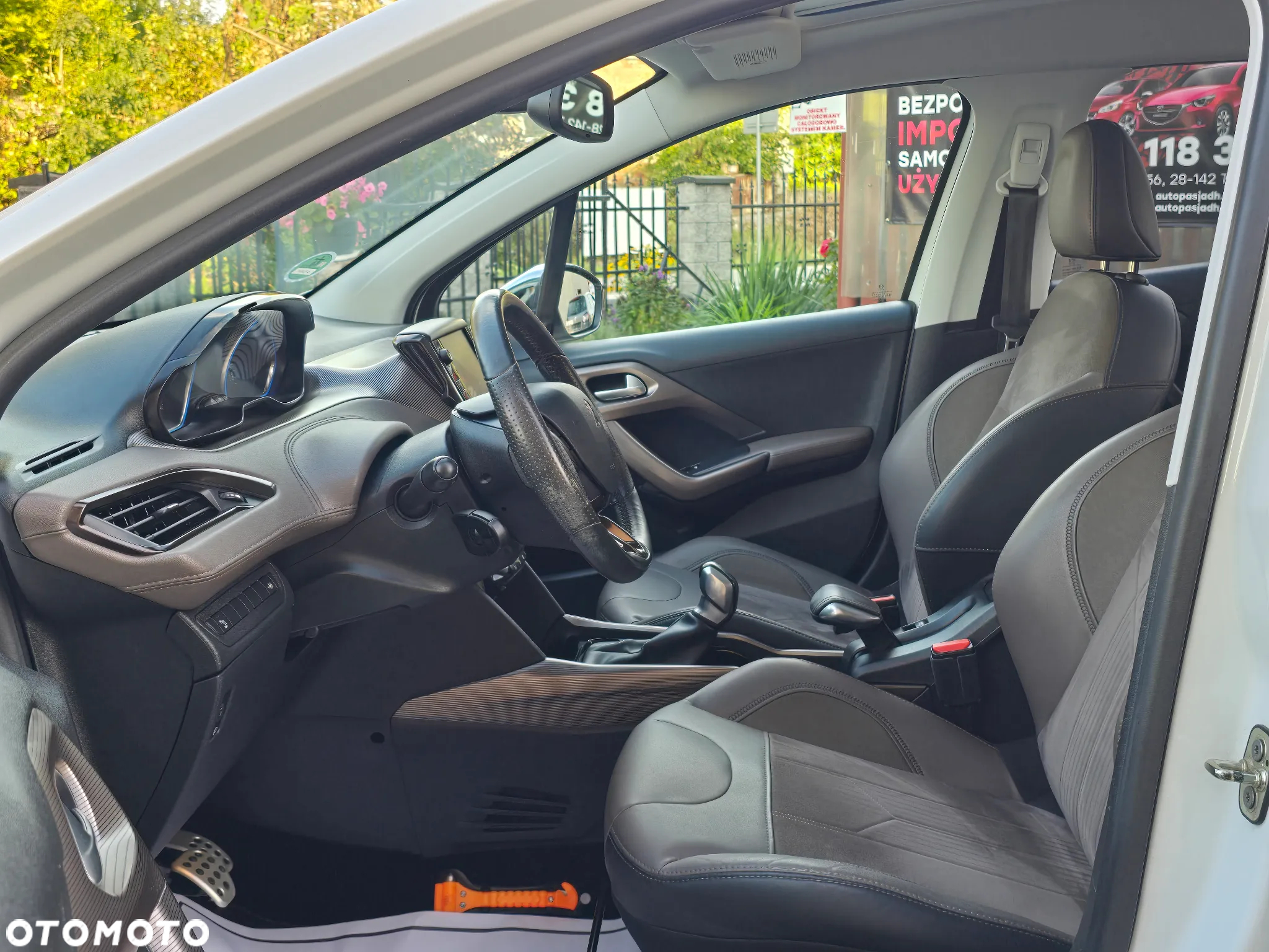 Peugeot 2008 1.6 VTi Allure - 23
