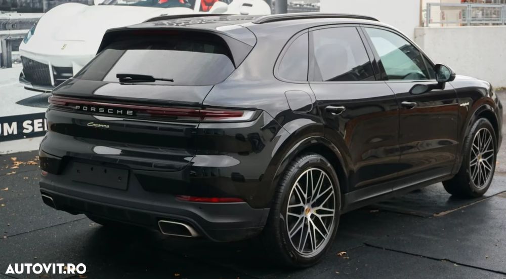 Porsche Cayenne E-Hybrid - 4