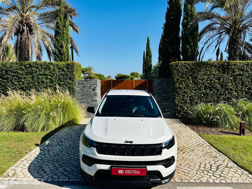 Jeep Compass 1.3 T Night Eagle - 3