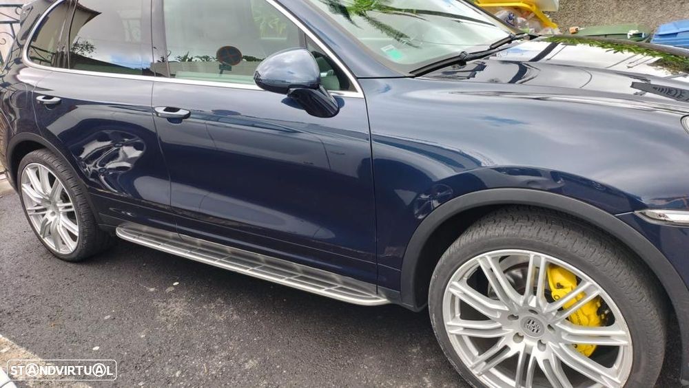 Porsche Cayenne S - 20