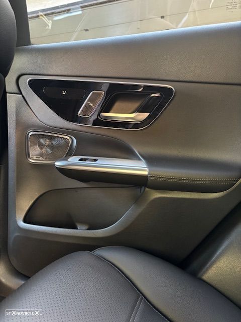 Mercedes-Benz GLC 300 e 4Matic 9G-TRONIC Avantgarde Advanced - 7