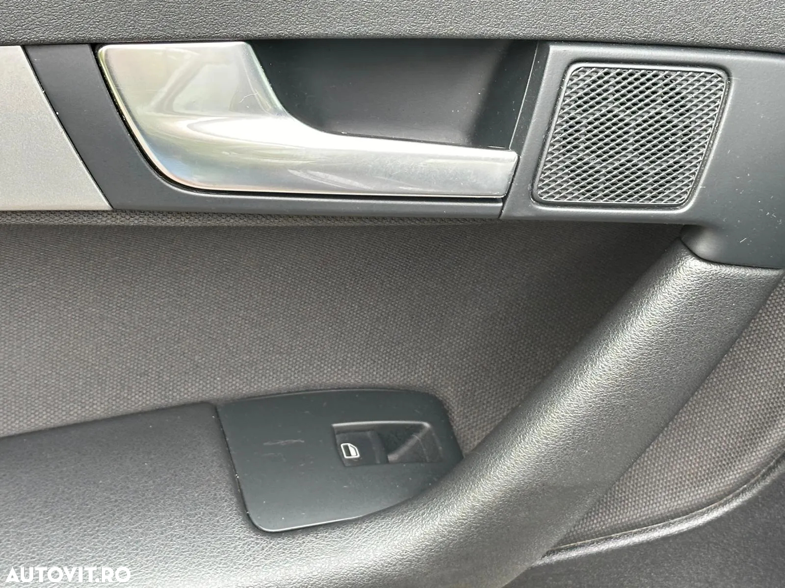 Audi A3 1.6 TDI Sportback S tronic Ambiente - 16