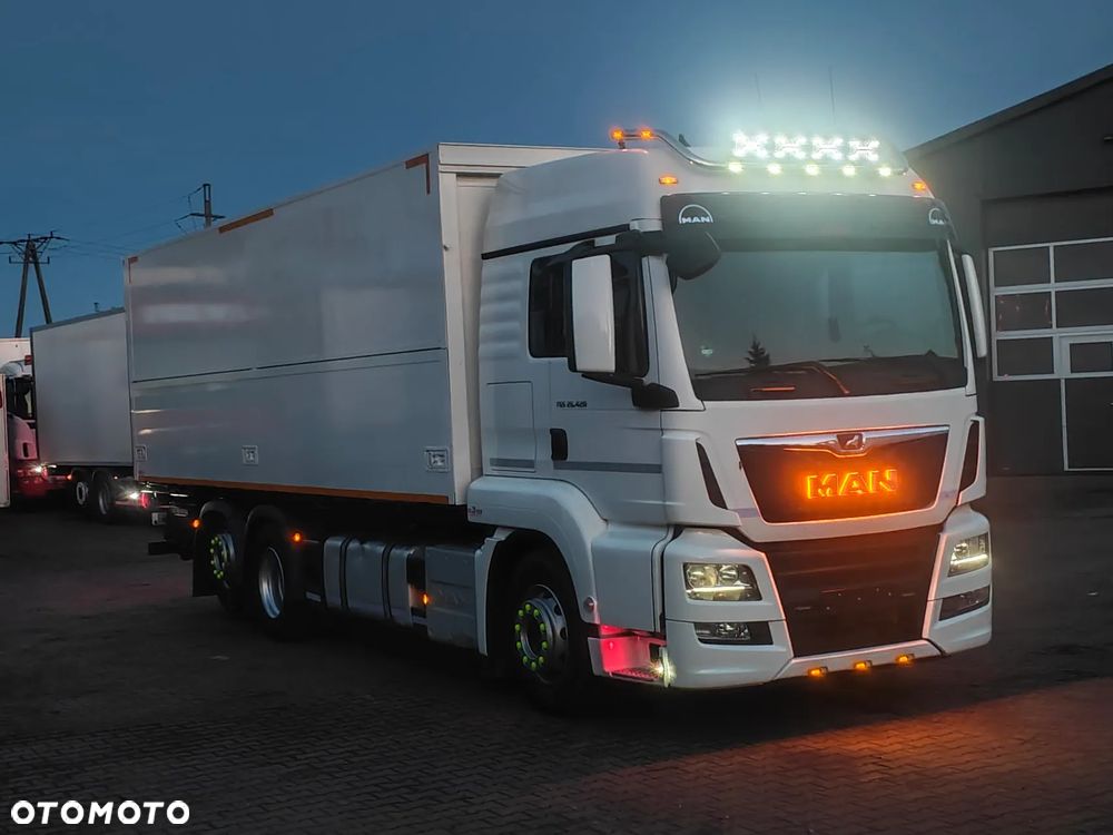 MAN MAN TGX * TGS  * chłodnia * izoterma  * thermo king * Carrier * winda*chłodzenie * grzanie * przewierty sterowane * - 14