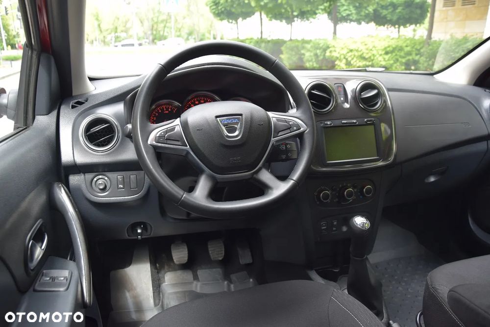 Dacia Sandero 1.0 SCe Laureate - 12