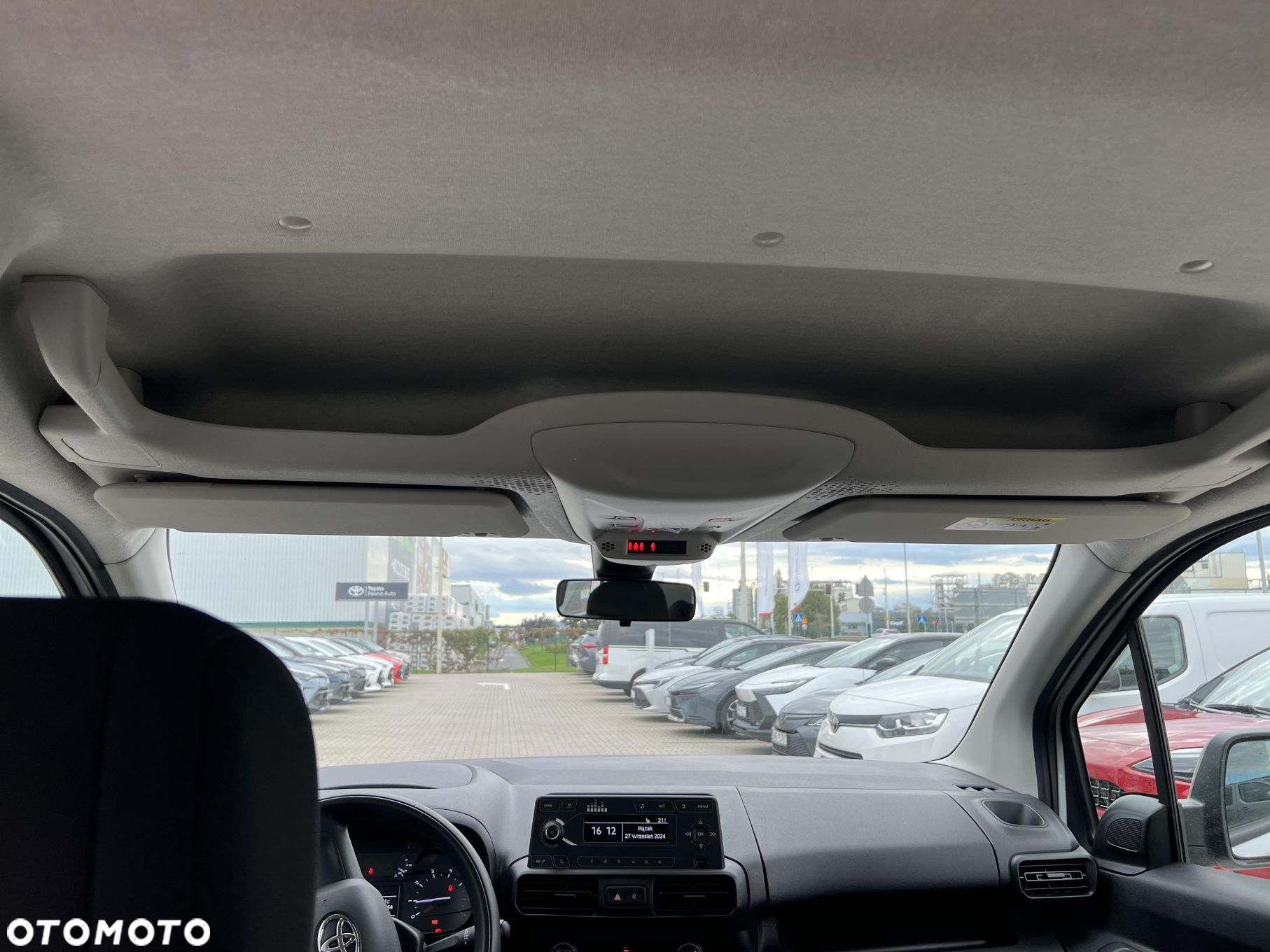 Toyota Proace City Verso 1.2 D-4T Combi - 25