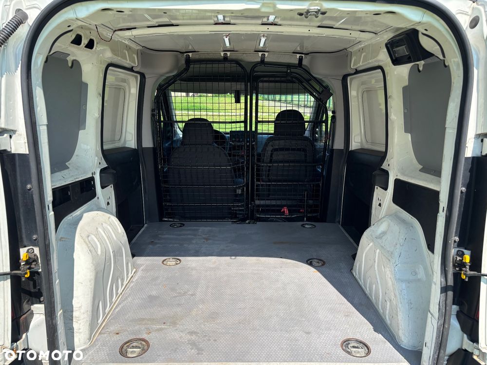 Fiat Doblo - 12