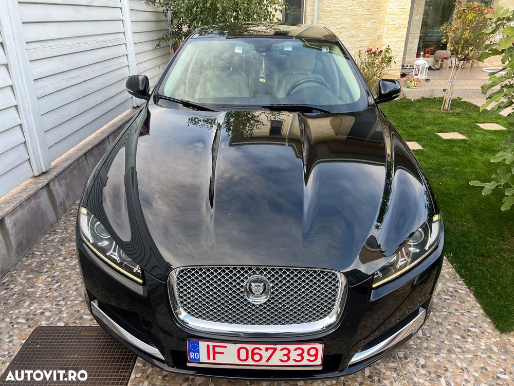 Jaguar XF 2.2D Premium Luxury - 1