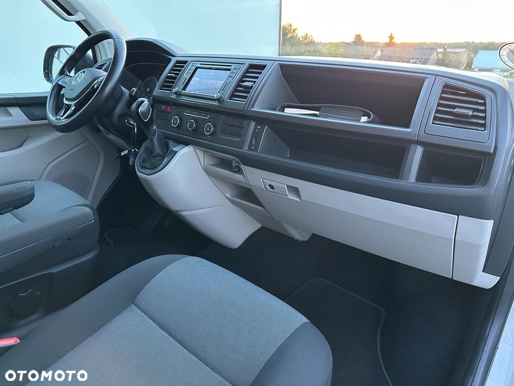 Volkswagen Transporter T6 2.0 TDI 150KM DSG Sortimo ZABUDOWA WARSZTATOWA Rampa dla wózków inwalidzkich - 32