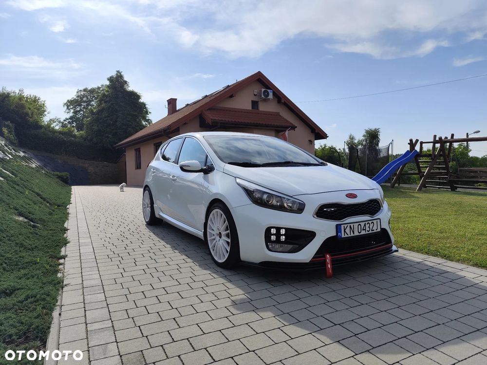 Kia Ceed 1.6 T-GDI GT L - 5