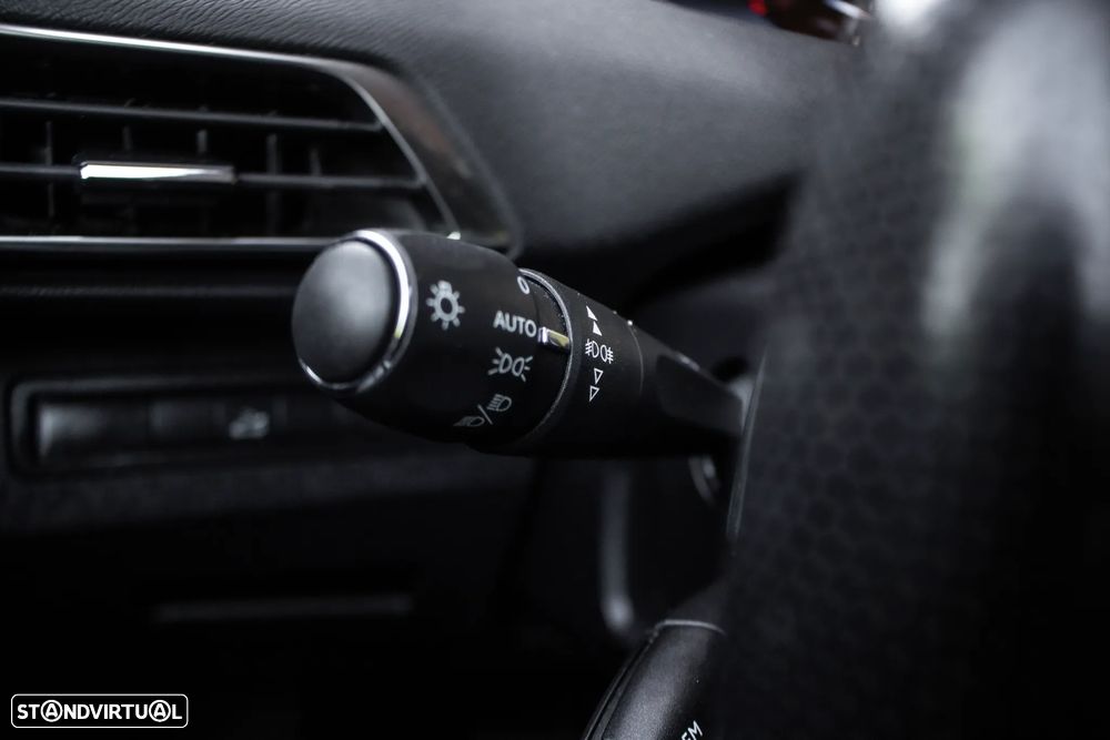 Peugeot 5008 BlueHDI 130 EAT8 GT - 14