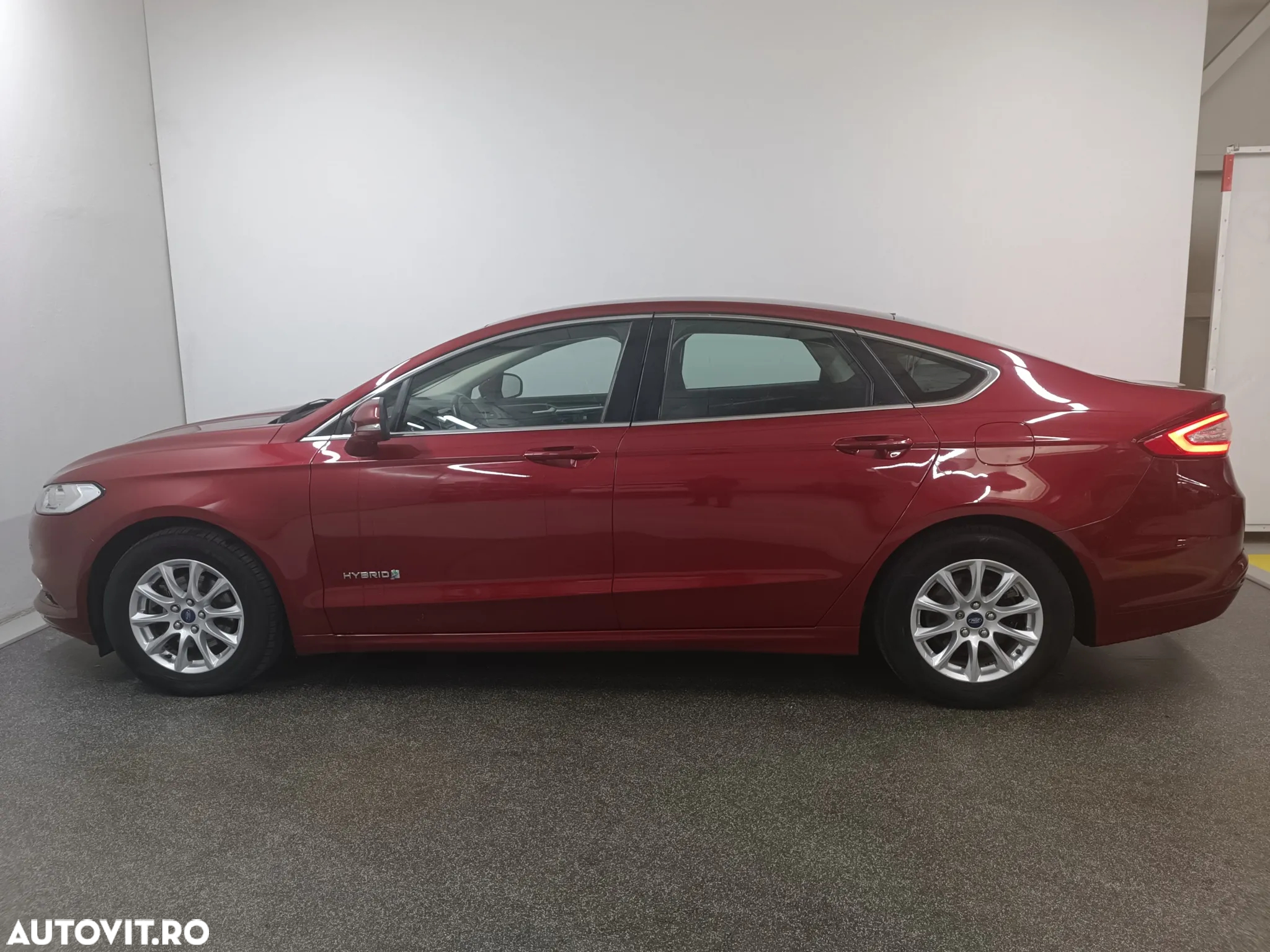 Ford Mondeo 2.0 Hybrid - 2