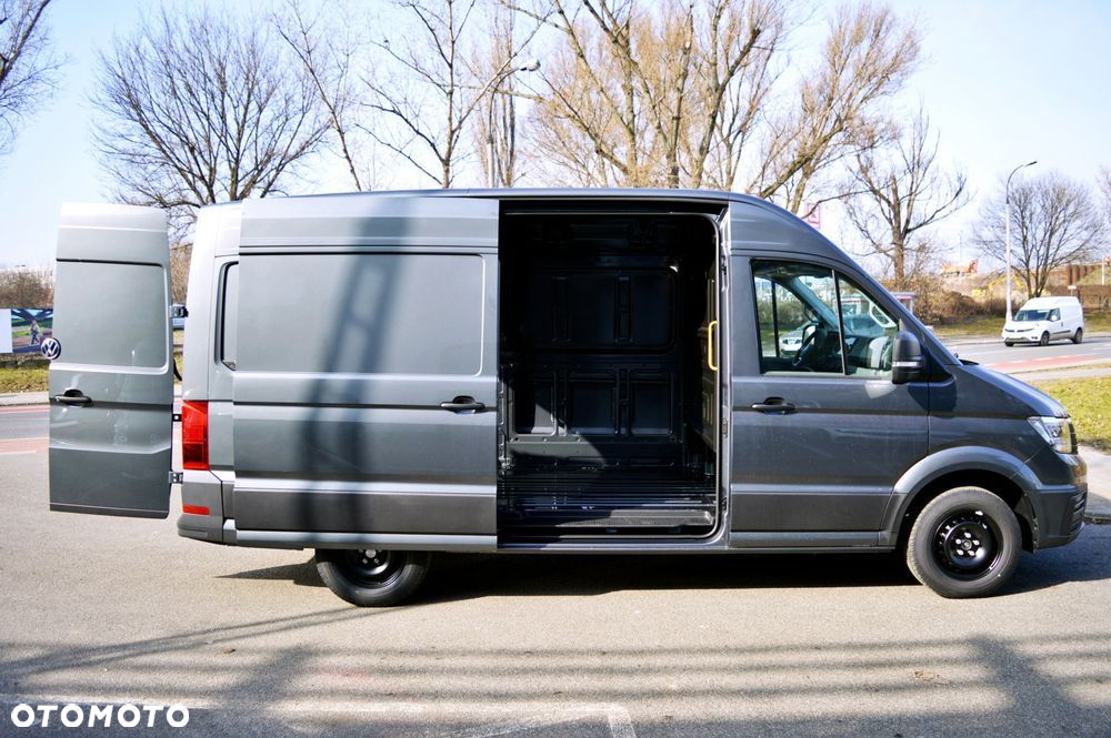 Volkswagen Crafter - 13