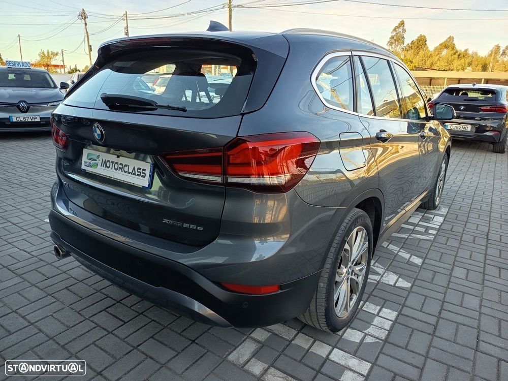 BMW X1 25 e xDrive Corporate Edition - 9