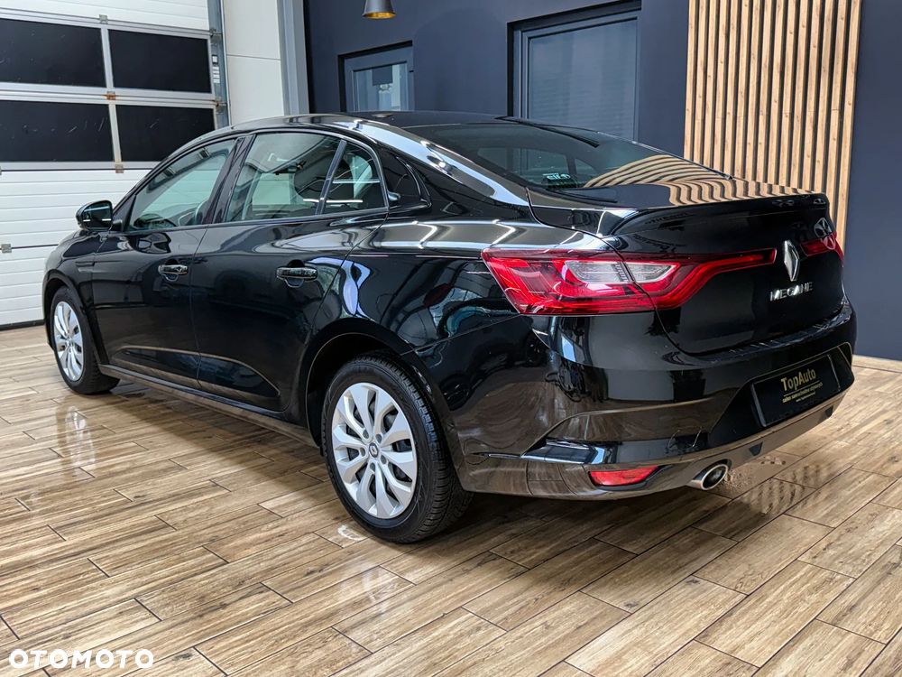 Renault Megane 1.6 SCe Intens - 10