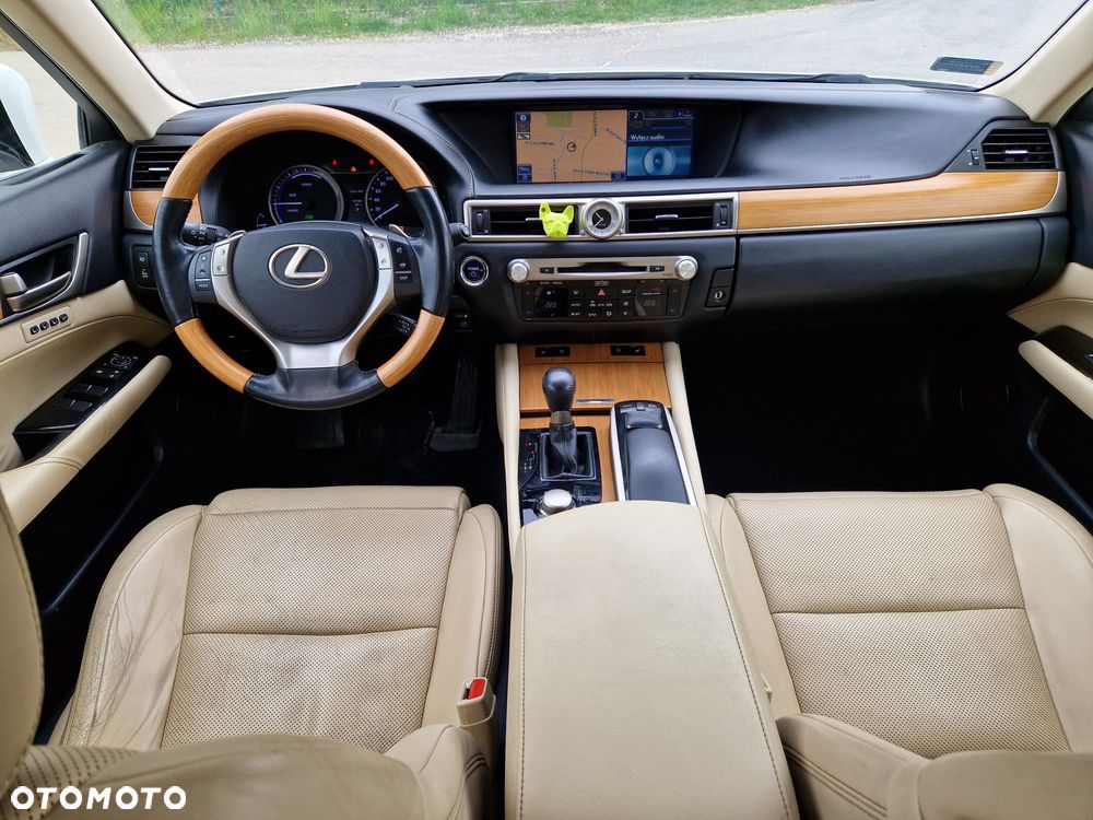 Lexus GS 300h Prestige - 8