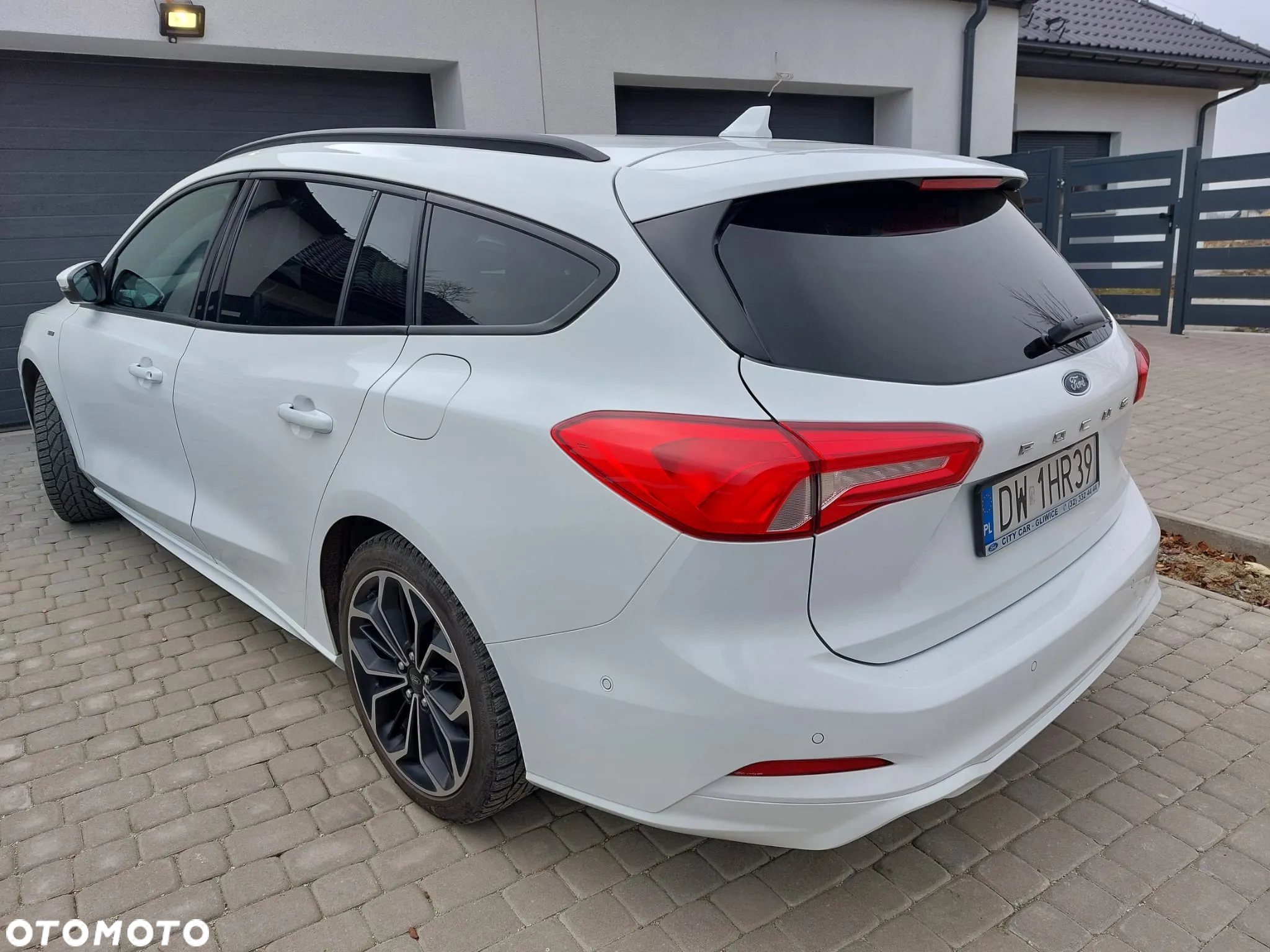 Ford Focus 1.5 EcoBoost ST-Line - 6