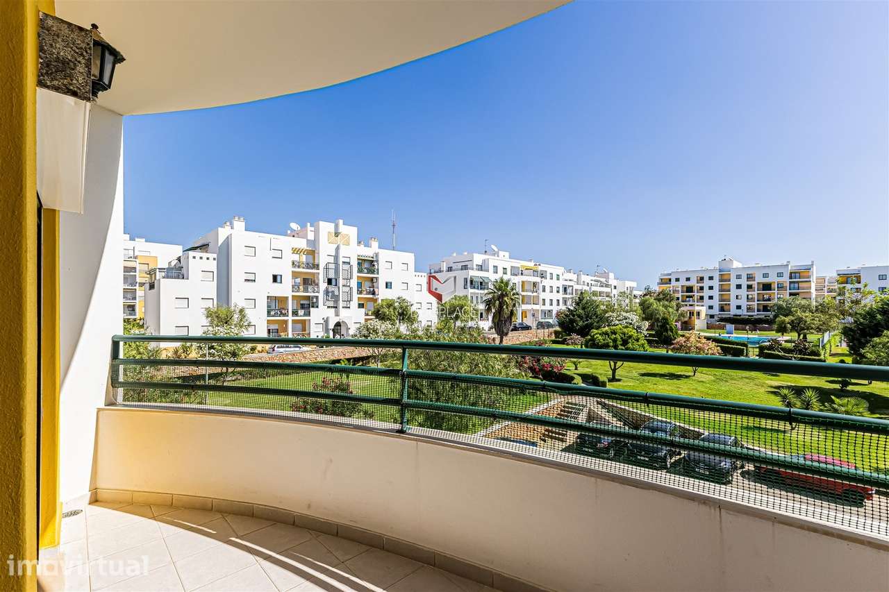 Apartamento T2 Venda em Armação de Pêra,Silves - Grande imagem: 2/42