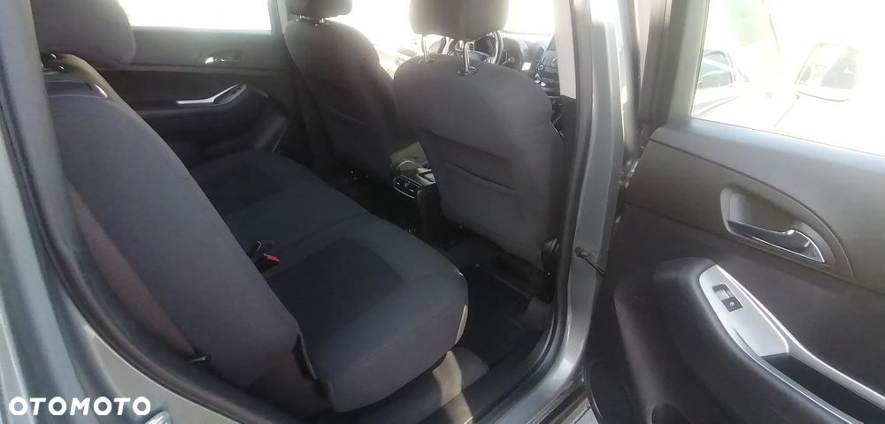 Chevrolet Orlando - 11