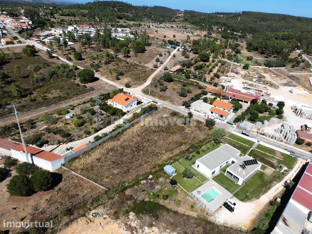 Terreno com 2.235 m² para construção de moradia na Atalaia - Grande imagem: 5/6