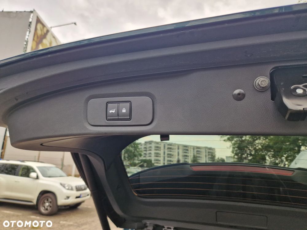 Nissan Qashqai 1.3 DIG-T MHEV N-Connecta Xtronic - 16