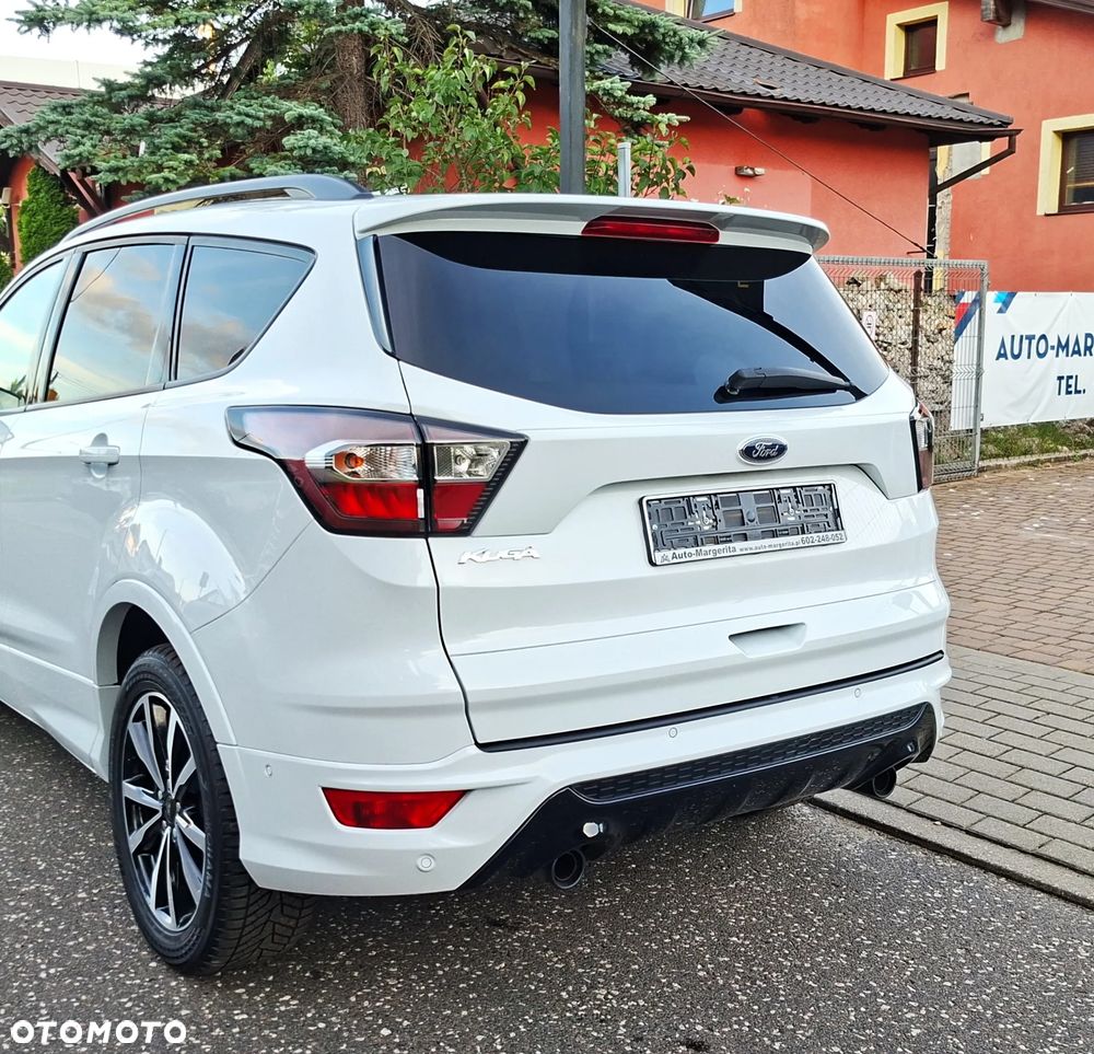 Ford Kuga 2.0 TDCi 2x4 ST-Line - 12