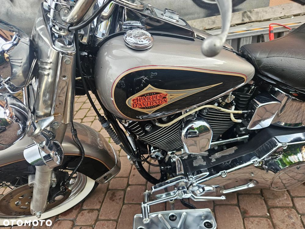 Harley-Davidson Softail - 16