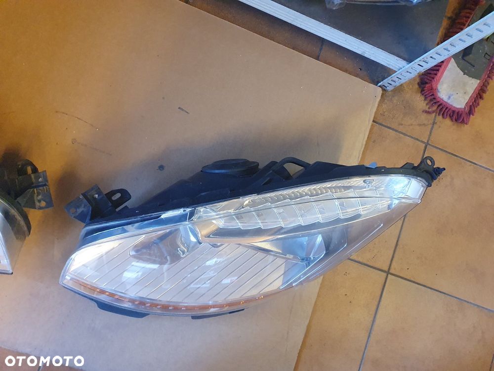 REFLEKTOR L/P CITROEN C4 PICASSO EUROPA - 4