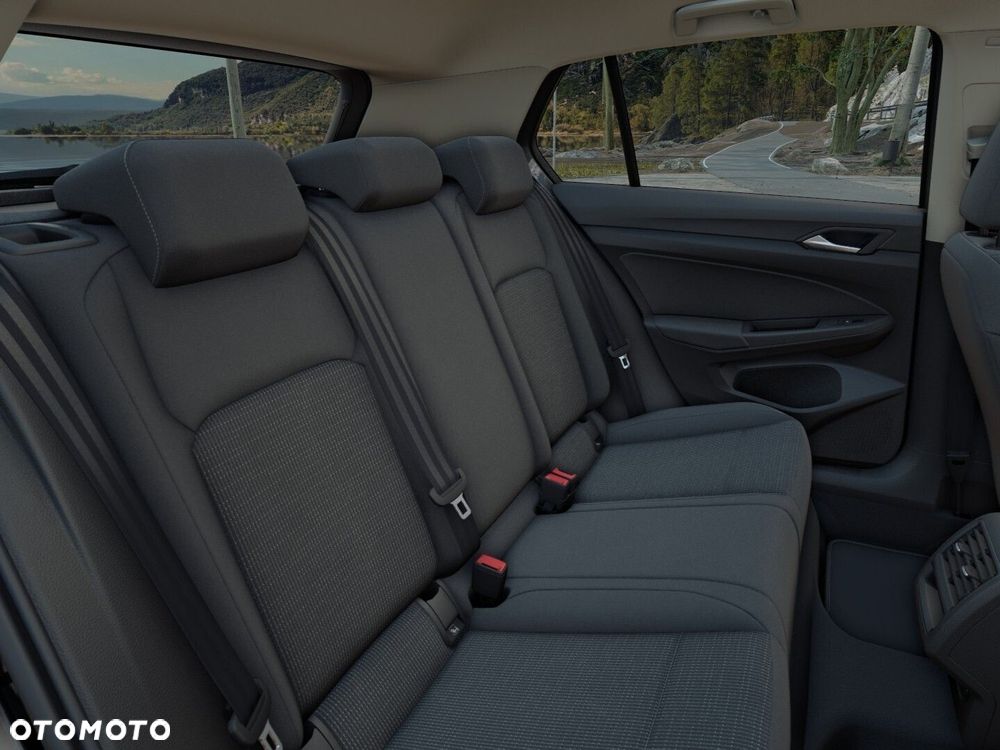 Volkswagen Golf - 10