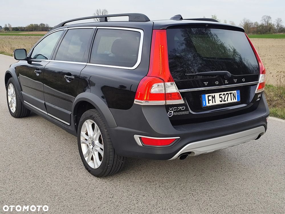 Volvo XC 70 T5 AWD Summum - 5