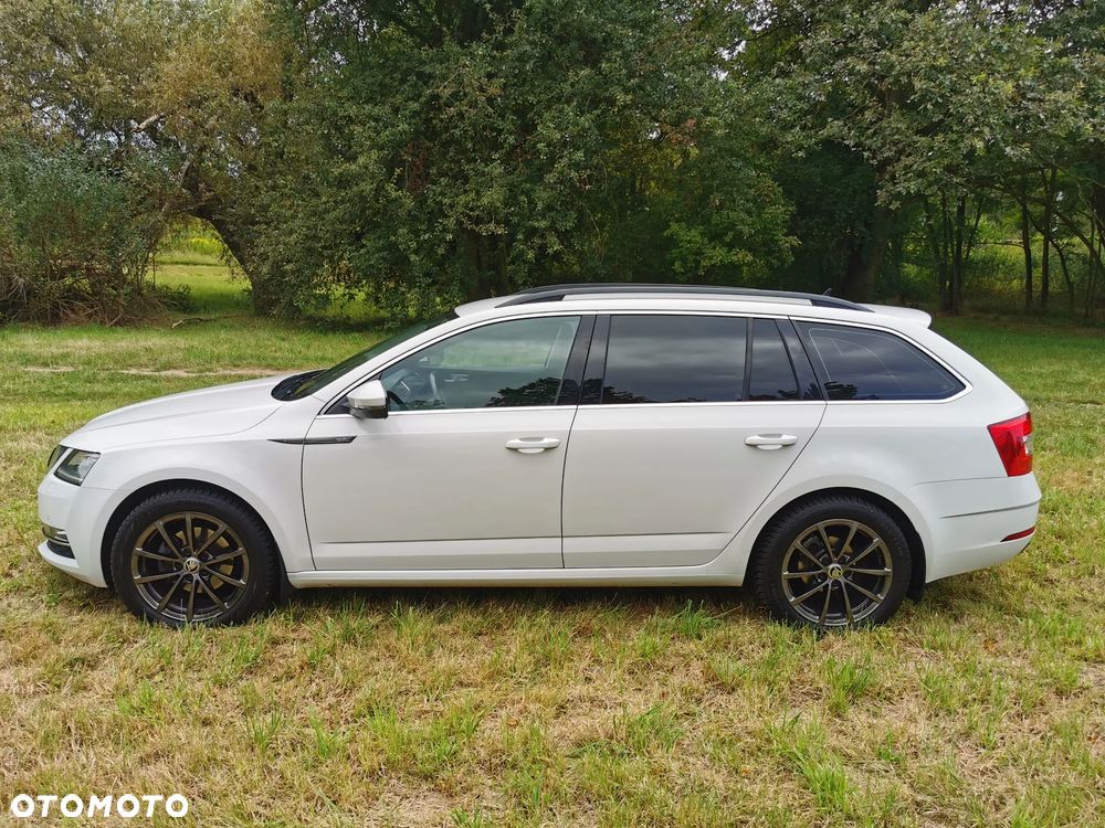 Skoda Octavia 2.0 TDI SCR Style DSG - 5