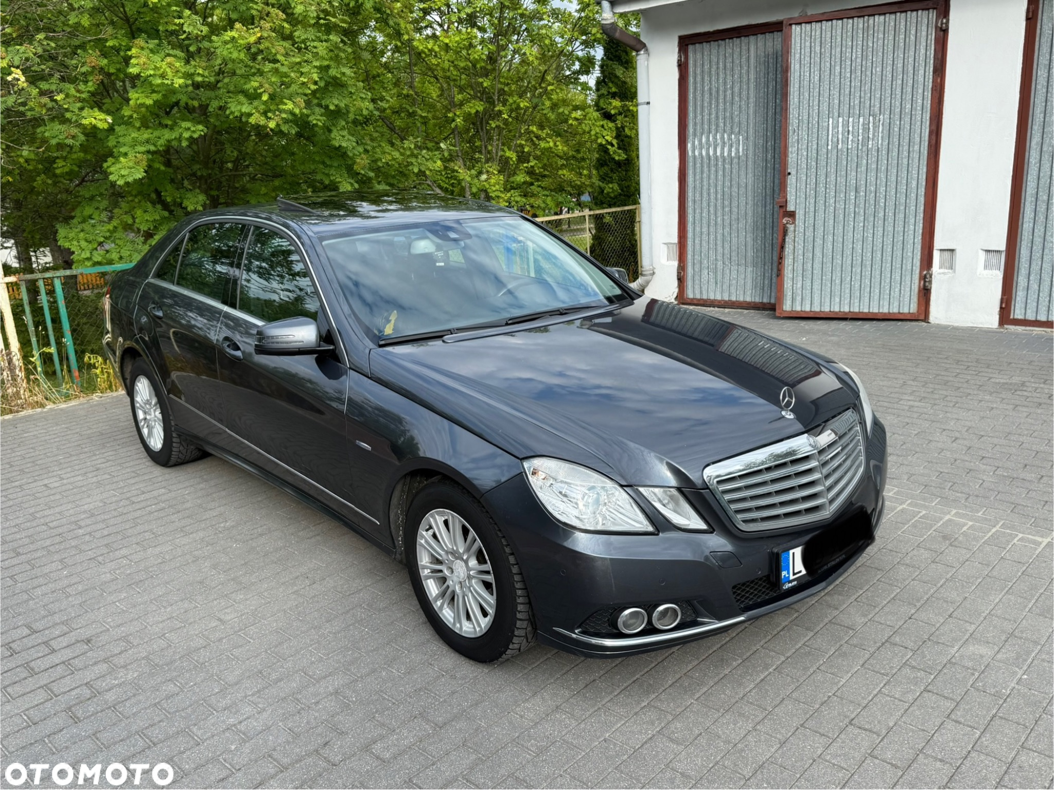 Mercedes-Benz Klasa E - 22