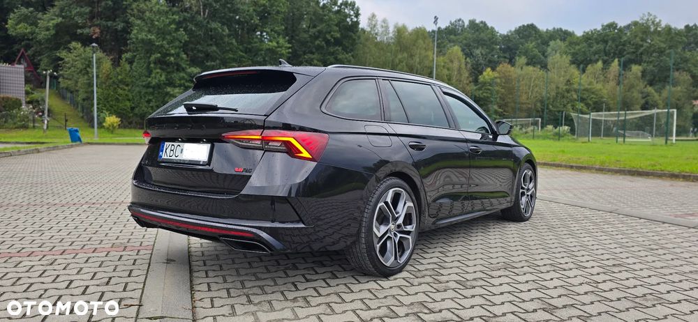 Skoda Octavia 2.0 TDI DSG 4x4 RS Plus - 5